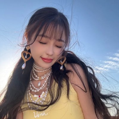 轻拍翻转小魔女