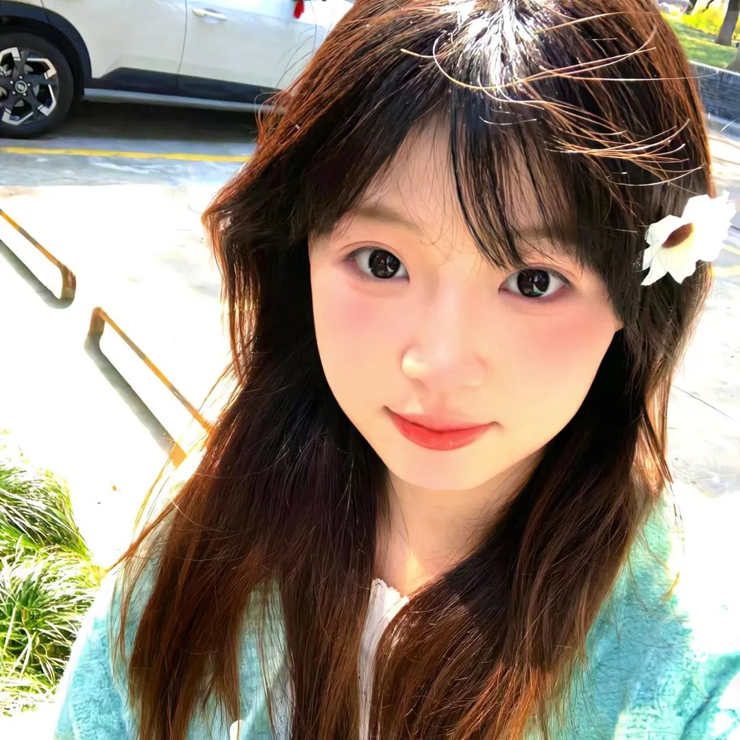 红。白。蓝